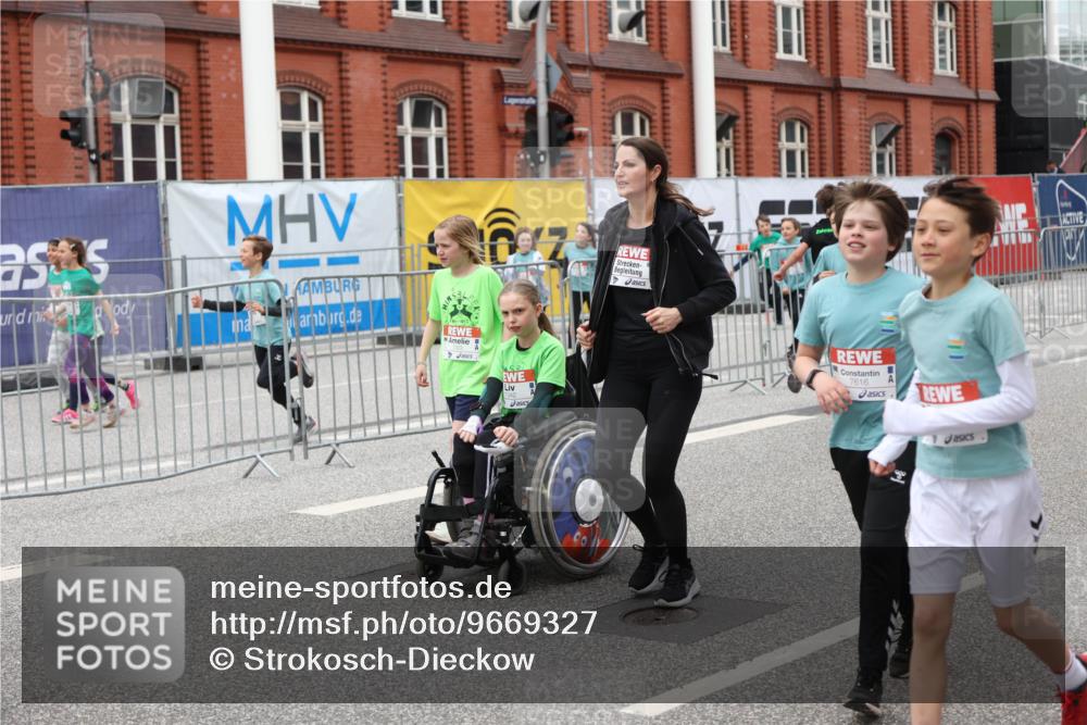 25.04.2026 - Das Zehntel Strokosch-Dieckow http://msf.ph/oto/9669327 25.04.2026 10:12:54 Allgemein zum Event 1717, 1114, 0, 7616 meine-sportfotos.de