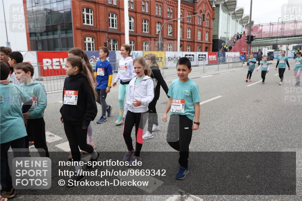 25.04.2026 - Das Zehntel Strokosch-Dieckow http://msf.ph/oto/9669342 25.04.2026 10:13:15 Allgemein zum Event 7, 7471 meine-sportfotos.de