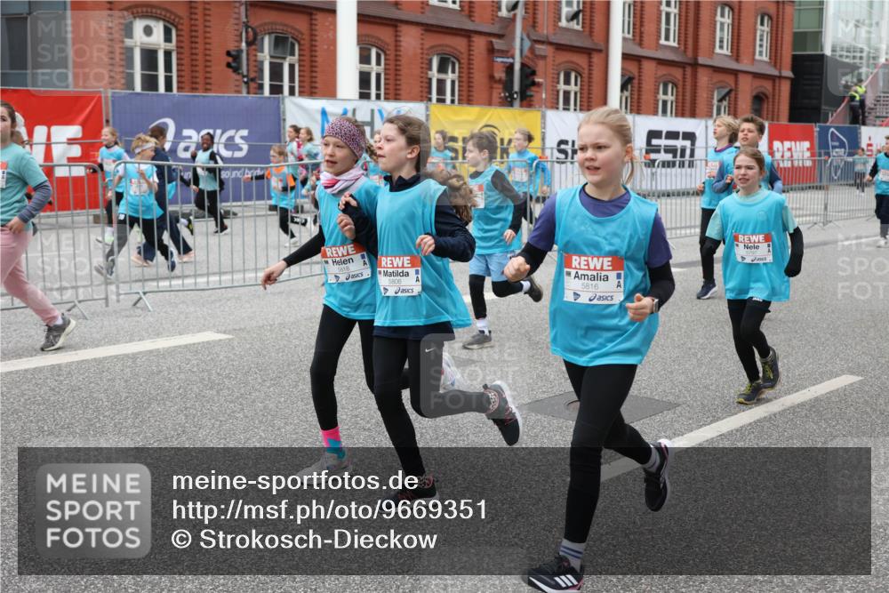 25.04.2026 - Das Zehntel Strokosch-Dieckow http://msf.ph/oto/9669351 25.04.2026 10:13:47 Allgemein zum Event 5818, 5806, 5816 meine-sportfotos.de