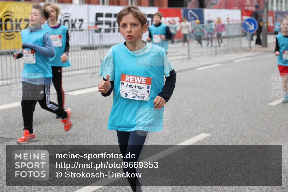 25.04.2026 - Das Zehntel Strokosch-Dieckow http://msf.ph/oto/9669353 25.04.2026 10:13:48 Allgemein zum Event 5832 meine-sportfotos.de