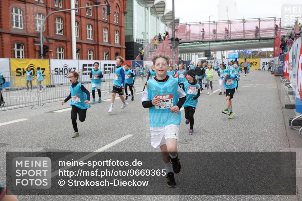 25.04.2026 - Das Zehntel Strokosch-Dieckow http://msf.ph/oto/9669365 25.04.2026 10:14:10 Allgemein zum Event 117, 5836 meine-sportfotos.de
