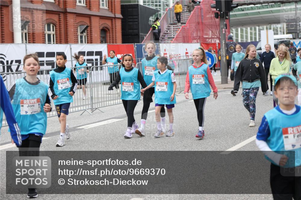 25.04.2026 - Das Zehntel Strokosch-Dieckow http://msf.ph/oto/9669370 25.04.2026 10:14:12 Allgemein zum Event 5795, 1441, 571 meine-sportfotos.de