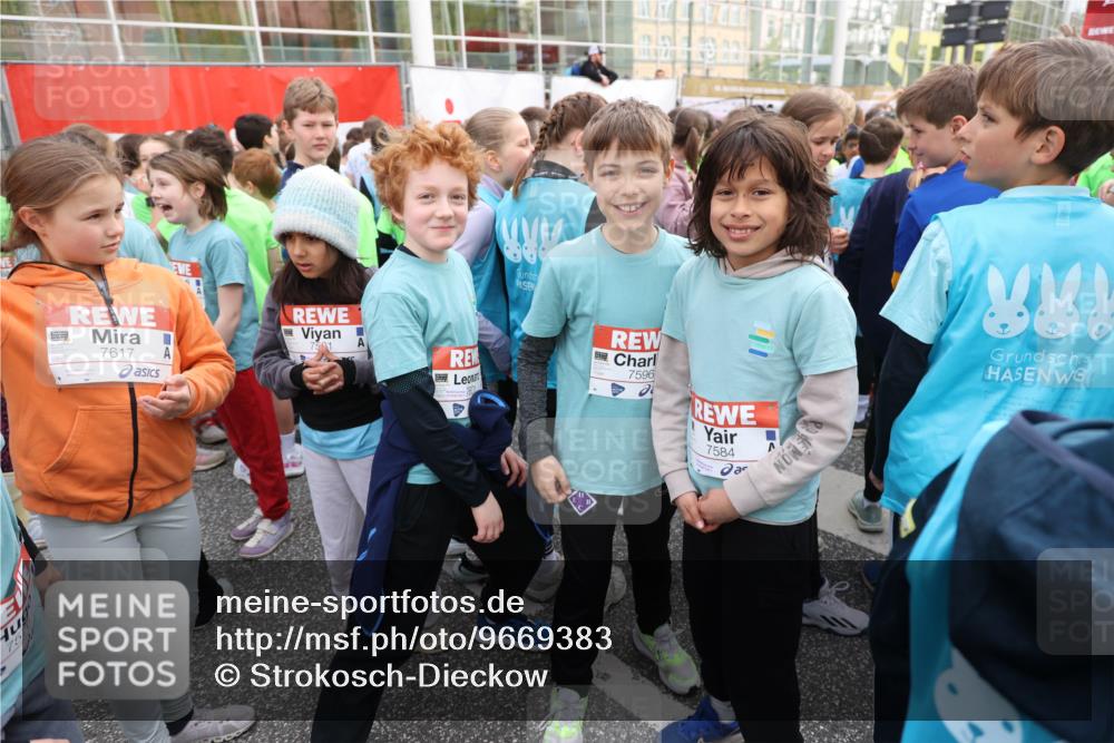25.04.2026 - Das Zehntel Strokosch-Dieckow http://msf.ph/oto/9669383 25.04.2026 10:19:20 Allgemein zum Event 751, 7617, 7596, 7584 meine-sportfotos.de