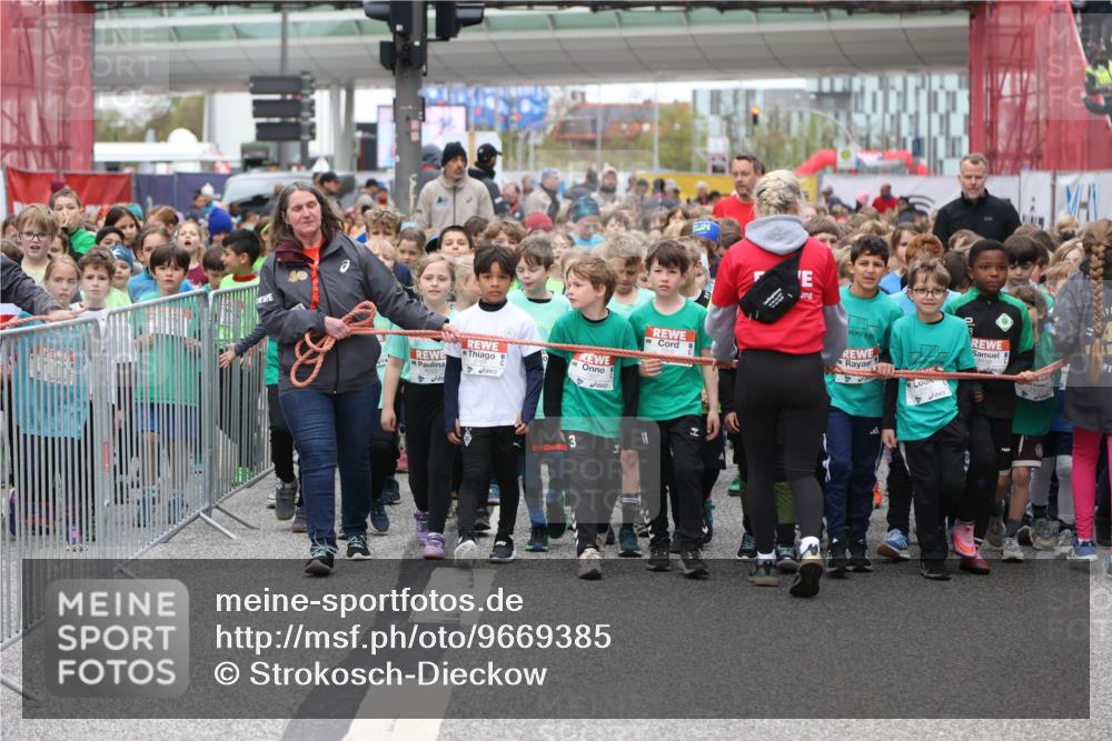 25.04.2026 - Das Zehntel Strokosch-Dieckow http://msf.ph/oto/9669385 25.04.2026 10:30:56 Allgemein zum Event 40, 6022, 3, 11, 30 meine-sportfotos.de
