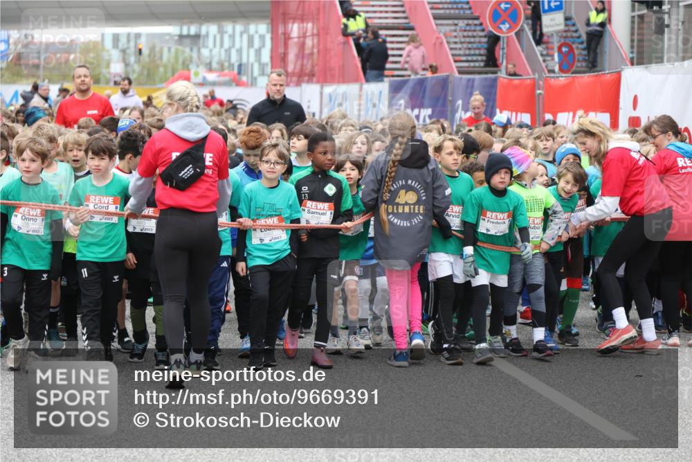25.04.2026 - Das Zehntel Strokosch-Dieckow http://msf.ph/oto/9669391 25.04.2026 10:30:58 Allgemein zum Event 3, 6973, 11, 13, 6188, 2026 meine-sportfotos.de