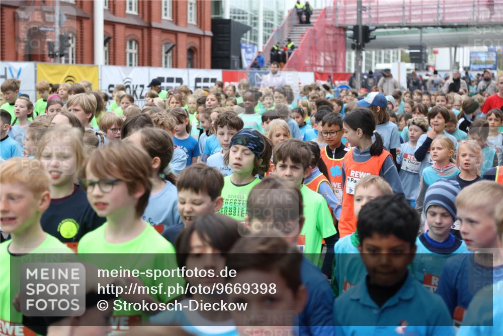 25.04.2026 - Das Zehntel Strokosch-Dieckow http://msf.ph/oto/9669398 25.04.2026 10:31:19 Allgemein zum Event 10, 4 meine-sportfotos.de