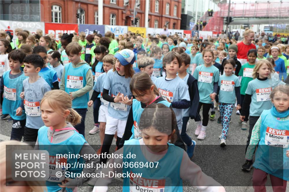 25.04.2026 - Das Zehntel Strokosch-Dieckow http://msf.ph/oto/9669407 25.04.2026 10:31:25 Allgemein zum Event 5670, 6374, 5679, 7479, 7470, 5658 meine-sportfotos.de