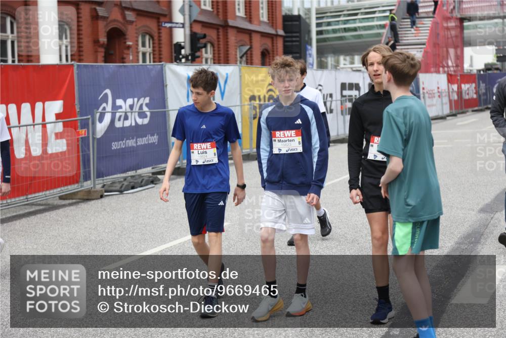 25.04.2026 - Das Zehntel Strokosch-Dieckow http://msf.ph/oto/9669465 25.04.2026 14:11:56 Allgemein zum Event 15624, 15623 meine-sportfotos.de