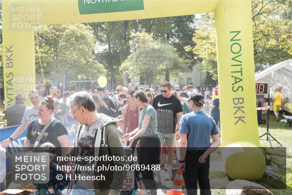 09.05.2026 - Störlauf H.Heesch http://msf.ph/oto/9669488 09.05.2026 13:03:57 Ziel 35 meine-sportfotos.de