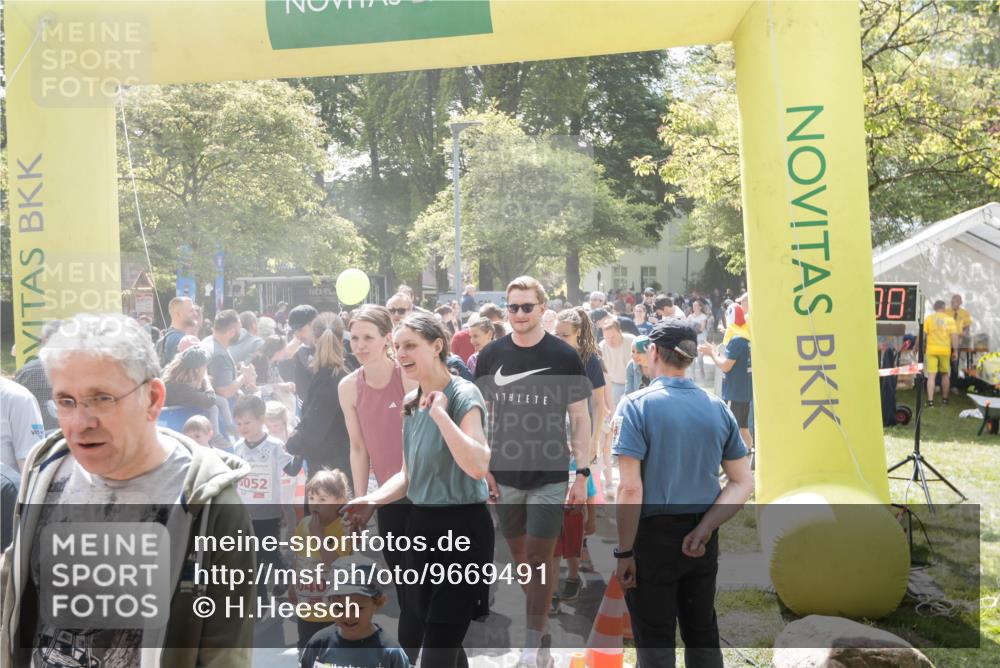 09.05.2026 - Störlauf H.Heesch http://msf.ph/oto/9669491 09.05.2026 13:03:58 Ziel 052, 6040 meine-sportfotos.de