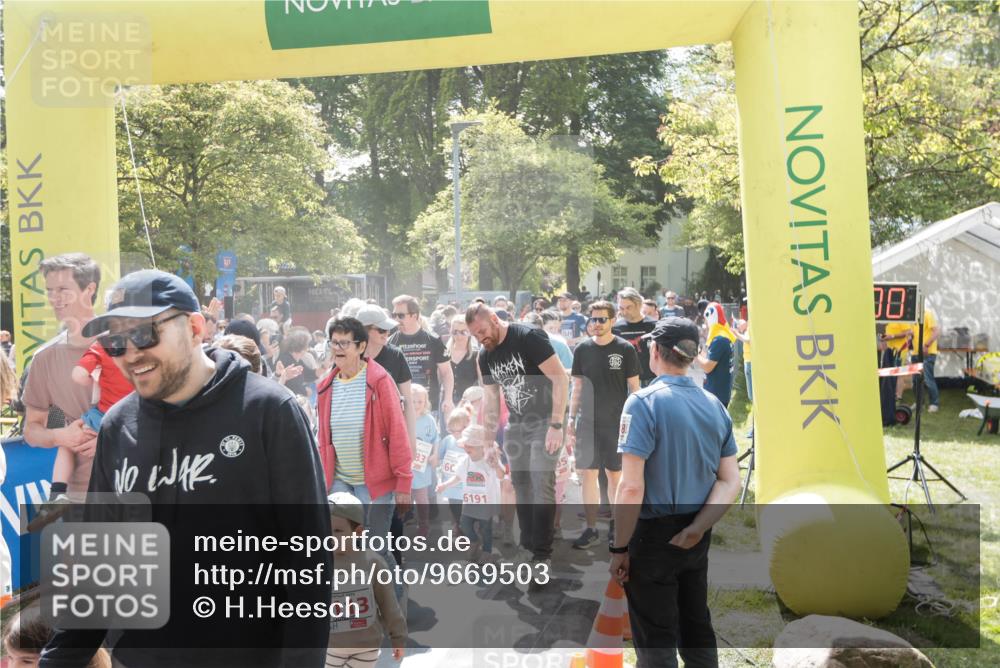 09.05.2026 - Störlauf H.Heesch http://msf.ph/oto/9669503 09.05.2026 13:04:21 Ziel 113, 6191 meine-sportfotos.de
