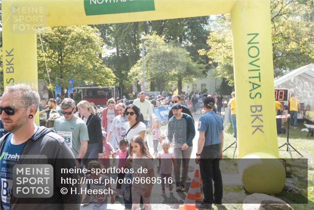 09.05.2026 - Störlauf H.Heesch http://msf.ph/oto/9669516 09.05.2026 13:04:42 Ziel 3, 6204 meine-sportfotos.de