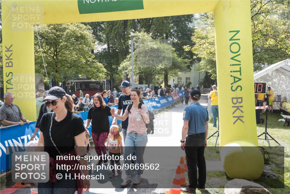 09.05.2026 - Störlauf H.Heesch http://msf.ph/oto/9669562 09.05.2026 13:04:57 Ziel 047 meine-sportfotos.de