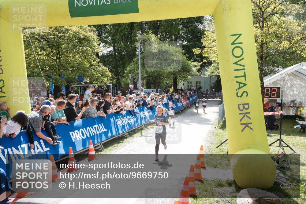 09.05.2026 - Störlauf H.Heesch http://msf.ph/oto/9669750 09.05.2026 13:27:09 Ziel 88 meine-sportfotos.de