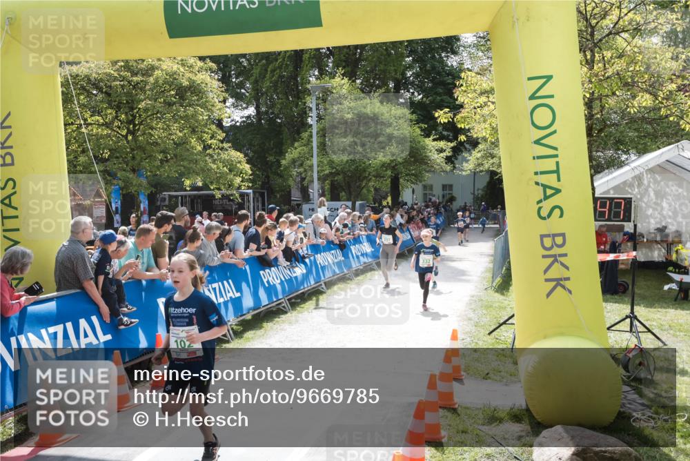 09.05.2026 - Störlauf H.Heesch http://msf.ph/oto/9669785 09.05.2026 13:28:48 Ziel 102 meine-sportfotos.de