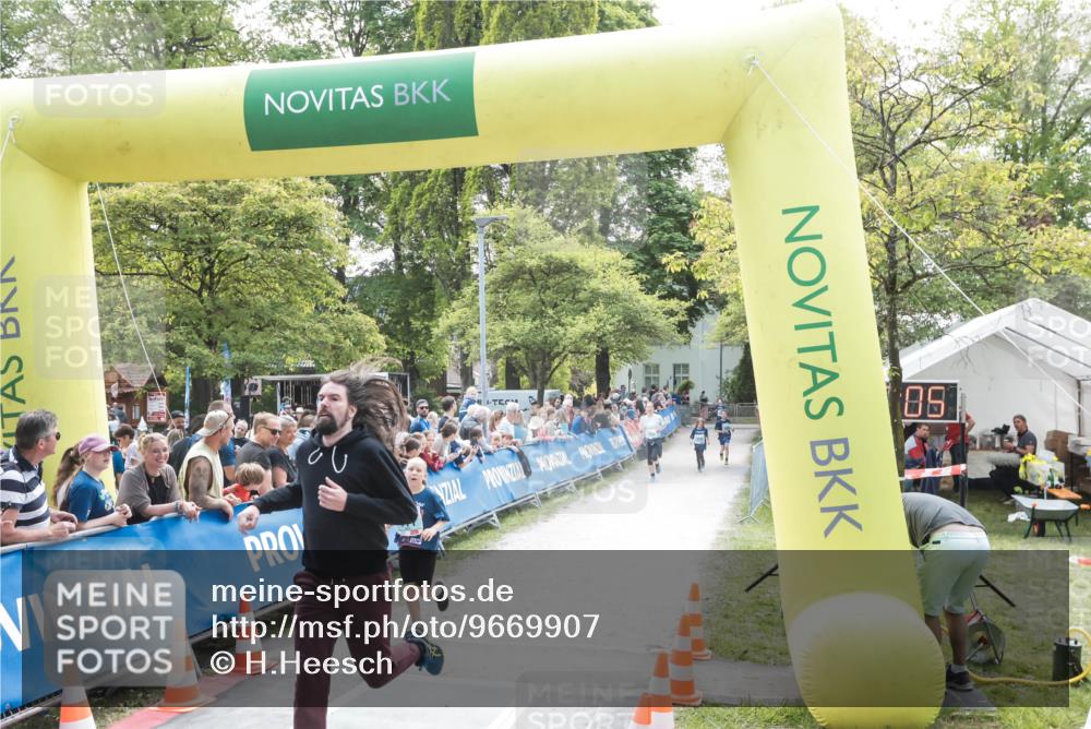 09.05.2026 - Störlauf H.Heesch http://msf.ph/oto/9669907 09.05.2026 13:42:04 Ziel 6, 8 meine-sportfotos.de