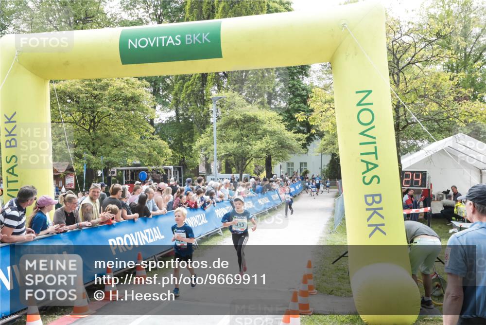09.05.2026 - Störlauf H.Heesch http://msf.ph/oto/9669911 09.05.2026 13:42:24 Ziel 413, 28 meine-sportfotos.de