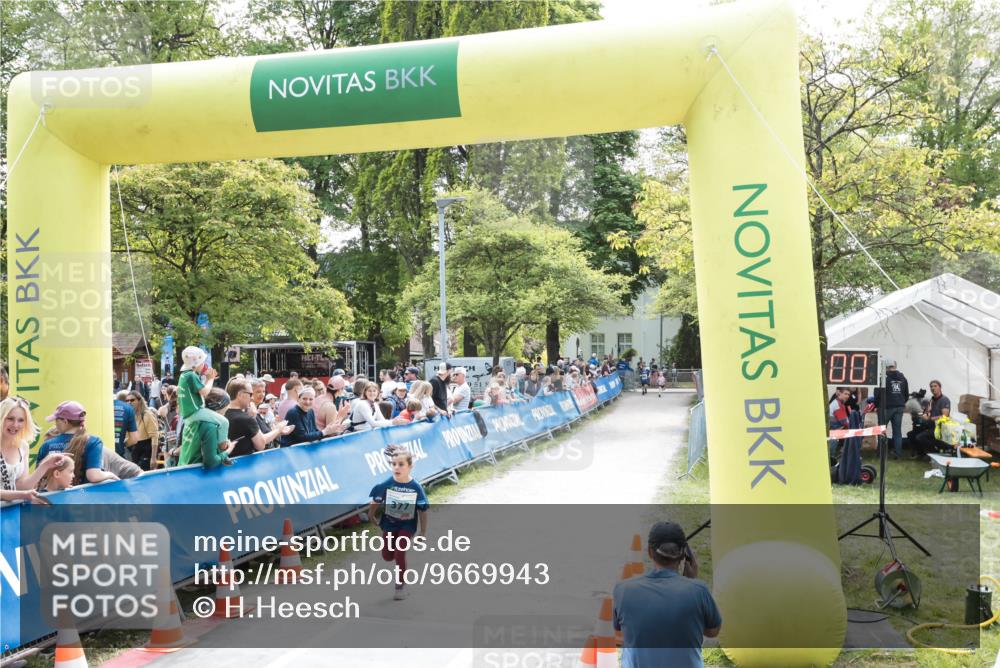 09.05.2026 - Störlauf H.Heesch http://msf.ph/oto/9669943 09.05.2026 13:44:52 Ziel 377, 88 meine-sportfotos.de