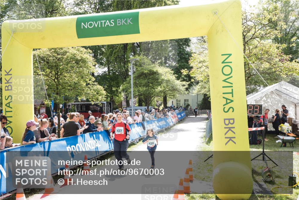09.05.2026 - Störlauf H.Heesch http://msf.ph/oto/9670003 09.05.2026 13:49:24 Ziel 422 meine-sportfotos.de