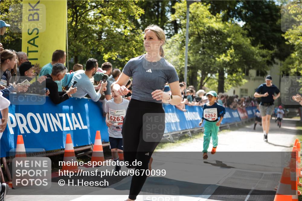 09.05.2026 - Störlauf H.Heesch http://msf.ph/oto/9670099 09.05.2026 13:01:52 Ziel 22, 6263, 6262 meine-sportfotos.de