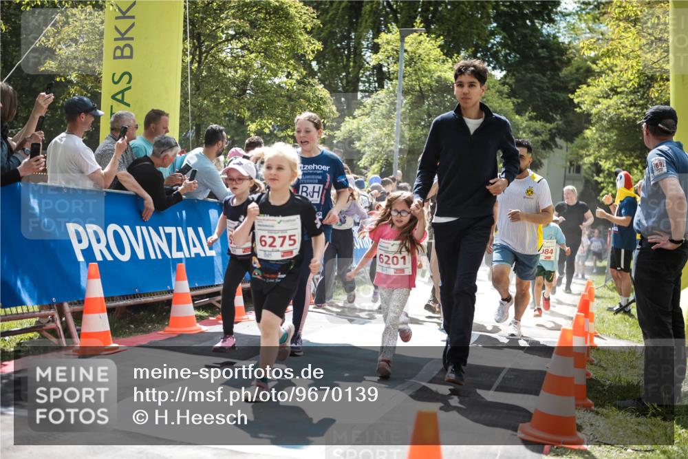 09.05.2026 - Störlauf H.Heesch http://msf.ph/oto/9670139 09.05.2026 13:02:24 Ziel 6275, 84, 6201, 1681 meine-sportfotos.de