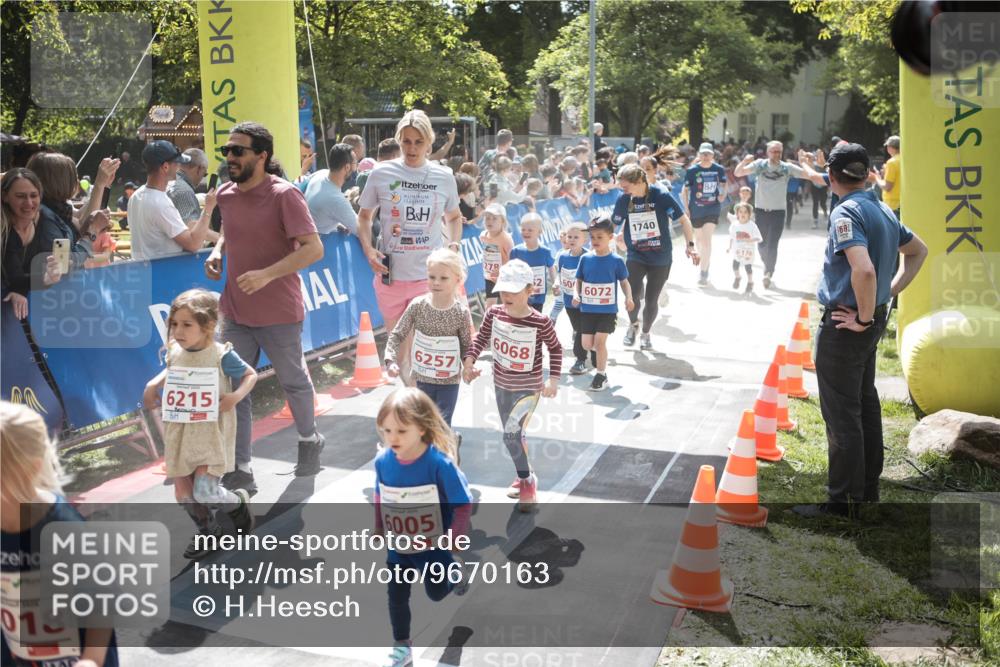 09.05.2026 - Störlauf H.Heesch http://msf.ph/oto/9670163 09.05.2026 13:02:37 Ziel 018, 6215, 278, 6257, 6068, 6005, 60, 6072, 1740, 681 meine-sportfotos.de