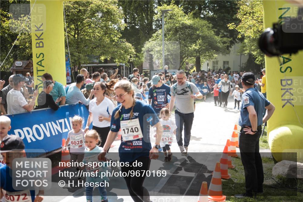 09.05.2026 - Störlauf H.Heesch http://msf.ph/oto/9670169 09.05.2026 13:02:40 Ziel 681, 6028, 6290, 1740, 6176, 6072 meine-sportfotos.de