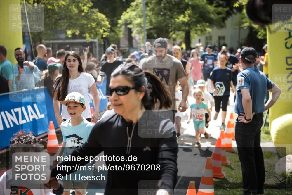 09.05.2026 - Störlauf H.Heesch http://msf.ph/oto/9670208 09.05.2026 13:02:58 Ziel 6300 meine-sportfotos.de