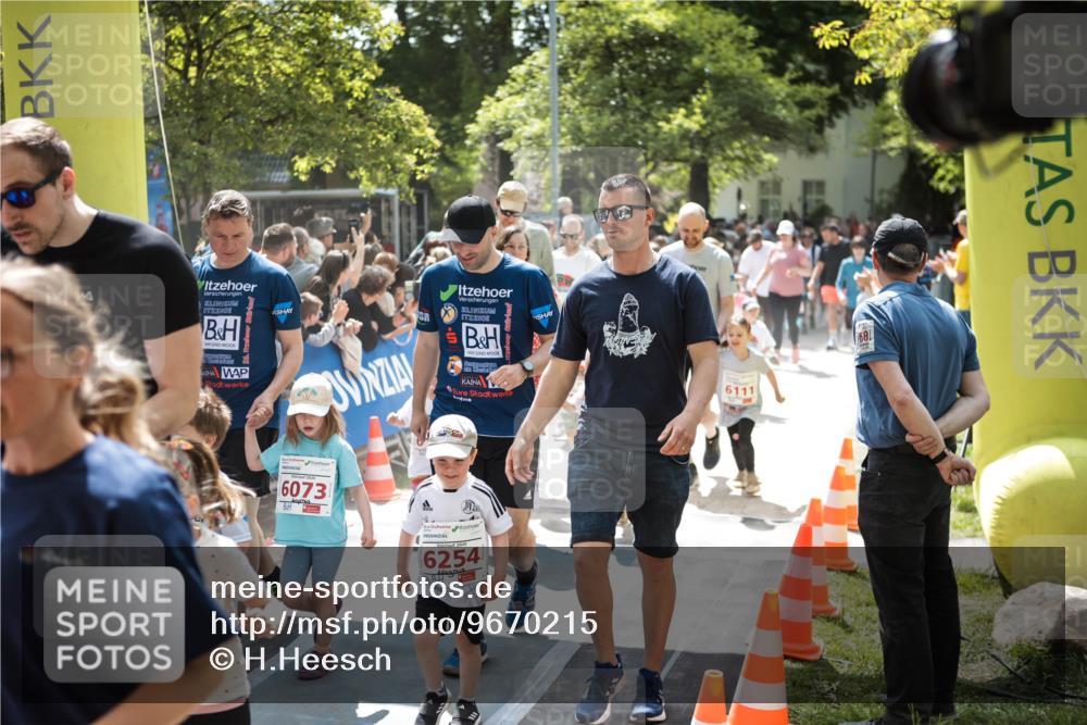 09.05.2026 - Störlauf H.Heesch http://msf.ph/oto/9670215 09.05.2026 13:03:03 Ziel 6073, 2020, 6254, 6111, 681 meine-sportfotos.de