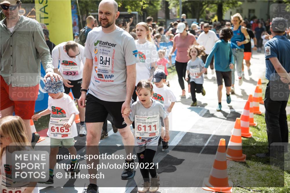 09.05.2026 - Störlauf H.Heesch http://msf.ph/oto/9670221 09.05.2026 13:03:07 Ziel 2026, 20, 6165, 5, 2, 2026, 6111, 215 meine-sportfotos.de