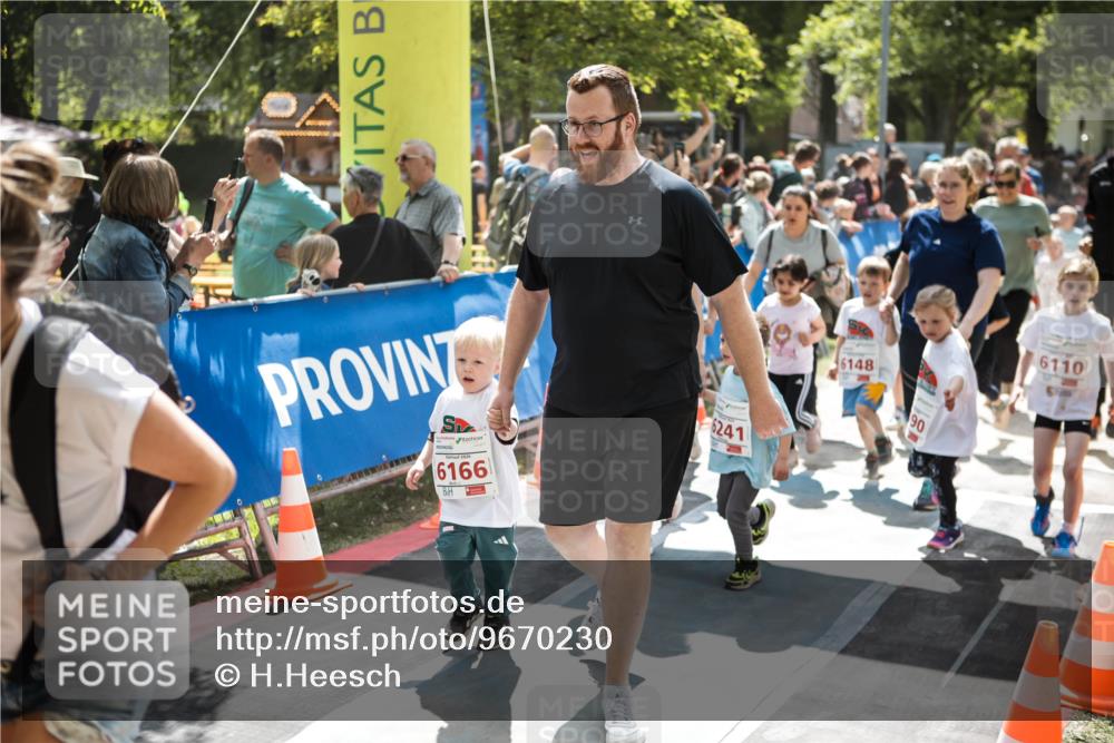 09.05.2026 - Störlauf H.Heesch http://msf.ph/oto/9670230 09.05.2026 13:03:14 Ziel 6166, 6241, 6148, 90, 6110 meine-sportfotos.de
