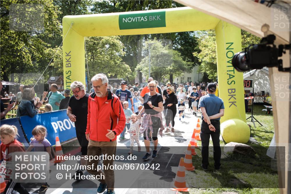 09.05.2026 - Störlauf H.Heesch http://msf.ph/oto/9670242 09.05.2026 13:03:19 Ziel 6122, 102 meine-sportfotos.de