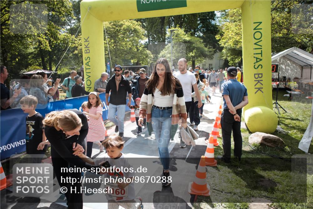 09.05.2026 - Störlauf H.Heesch http://msf.ph/oto/9670288 09.05.2026 13:03:35 Ziel 6160 meine-sportfotos.de