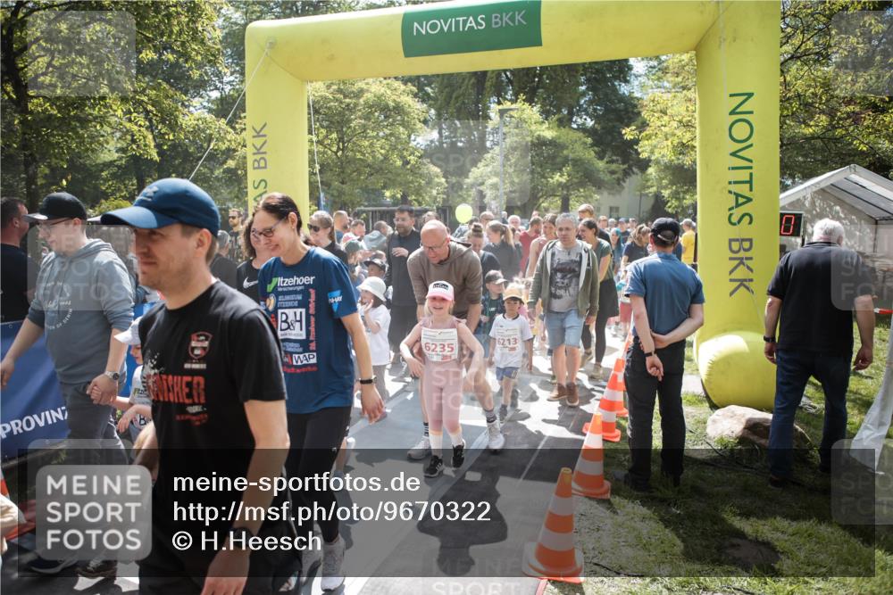 09.05.2026 - Störlauf H.Heesch http://msf.ph/oto/9670322 09.05.2026 13:03:54 Ziel 6235, 6213 meine-sportfotos.de