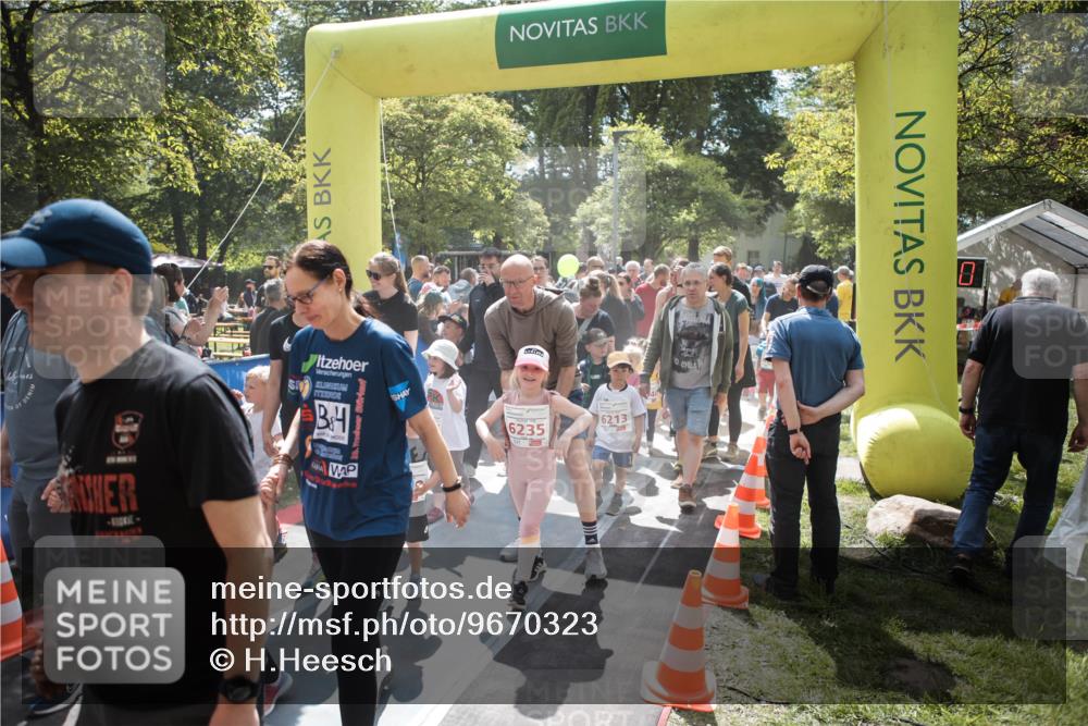 09.05.2026 - Störlauf H.Heesch http://msf.ph/oto/9670323 09.05.2026 13:03:54 Ziel 6235, 6213 meine-sportfotos.de