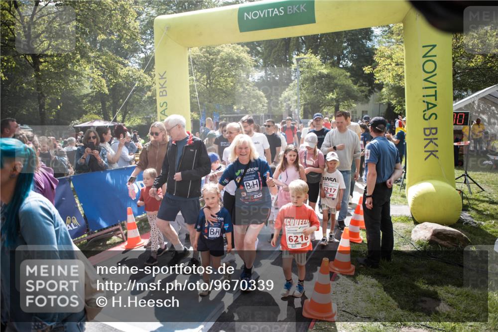 09.05.2026 - Störlauf H.Heesch http://msf.ph/oto/9670339 09.05.2026 13:04:08 Ziel 120, 6217, 6216 meine-sportfotos.de