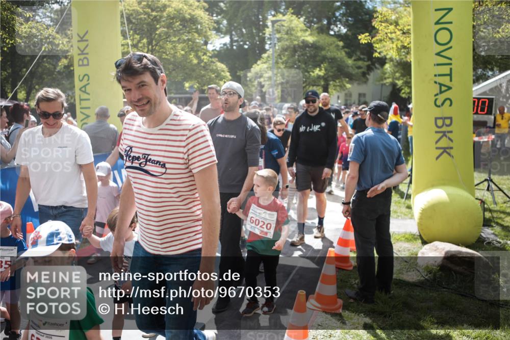 09.05.2026 - Störlauf H.Heesch http://msf.ph/oto/9670353 09.05.2026 13:04:16 Ziel 35, 6020 meine-sportfotos.de
