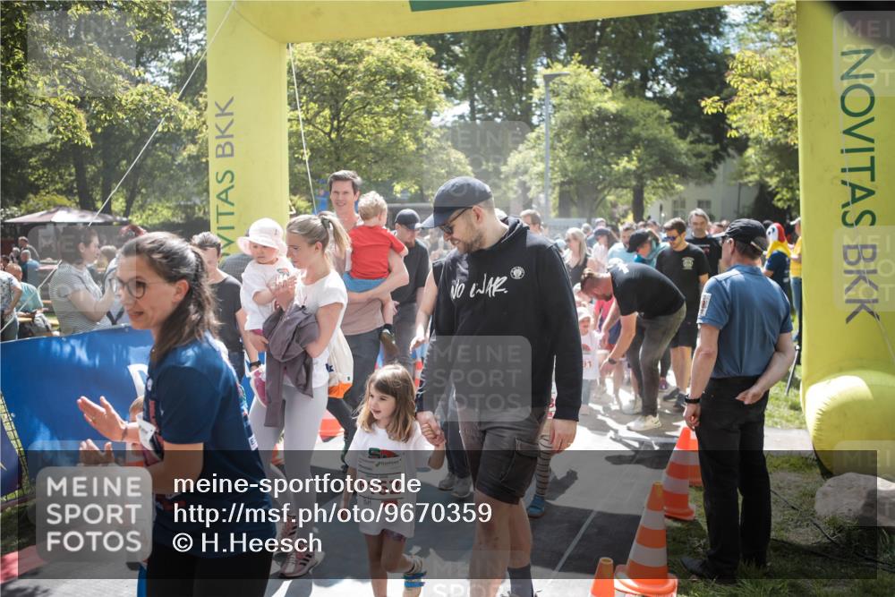 09.05.2026 - Störlauf H.Heesch http://msf.ph/oto/9670359 09.05.2026 13:04:20 Ziel 6162 meine-sportfotos.de
