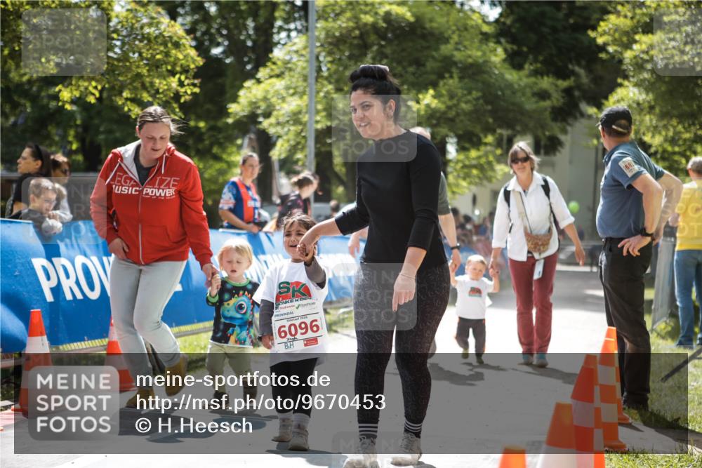 09.05.2026 - Störlauf H.Heesch http://msf.ph/oto/9670453 09.05.2026 13:06:26 Ziel 2026, 6096, 1681 meine-sportfotos.de