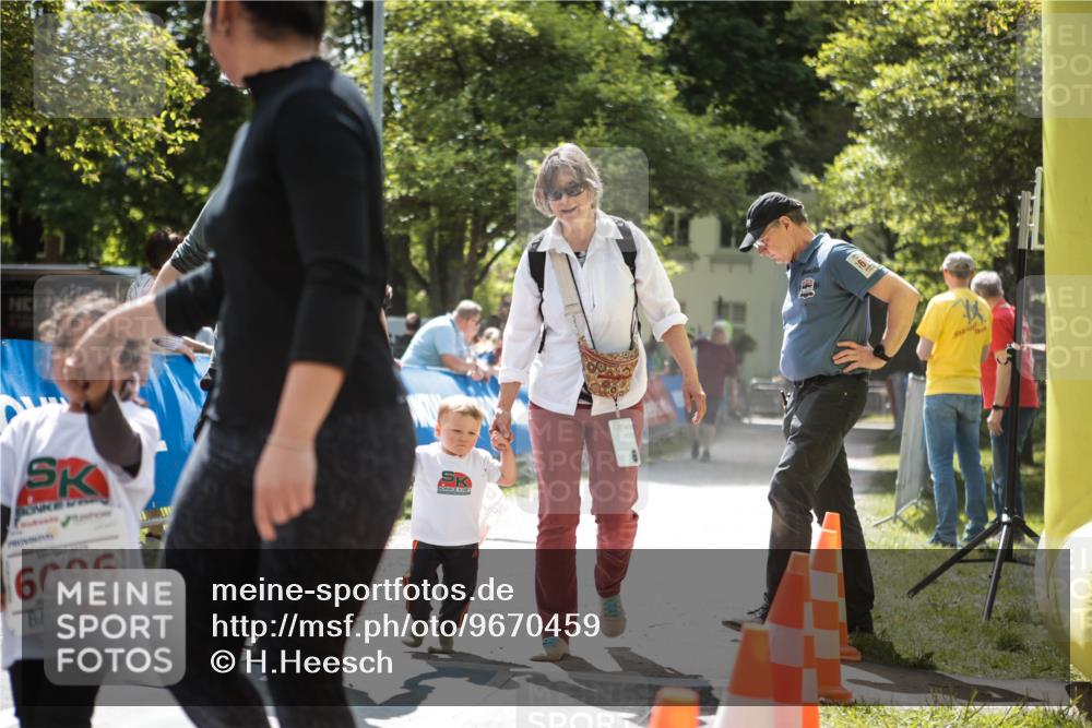 09.05.2026 - Störlauf H.Heesch http://msf.ph/oto/9670459 09.05.2026 13:06:29 Ziel 6096 meine-sportfotos.de