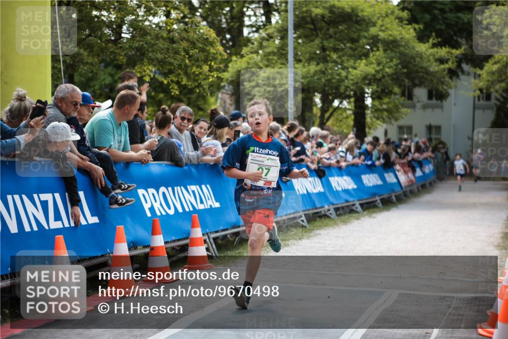 09.05.2026 - Störlauf H.Heesch http://msf.ph/oto/9670498 09.05.2026 13:24:54 Ziel 37 meine-sportfotos.de