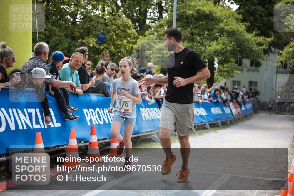 09.05.2026 - Störlauf H.Heesch http://msf.ph/oto/9670530 09.05.2026 13:25:30 Ziel 176 meine-sportfotos.de