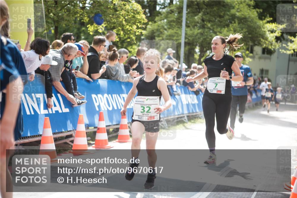 09.05.2026 - Störlauf H.Heesch http://msf.ph/oto/9670617 09.05.2026 13:26:59 Ziel 2026, 322, 100 meine-sportfotos.de
