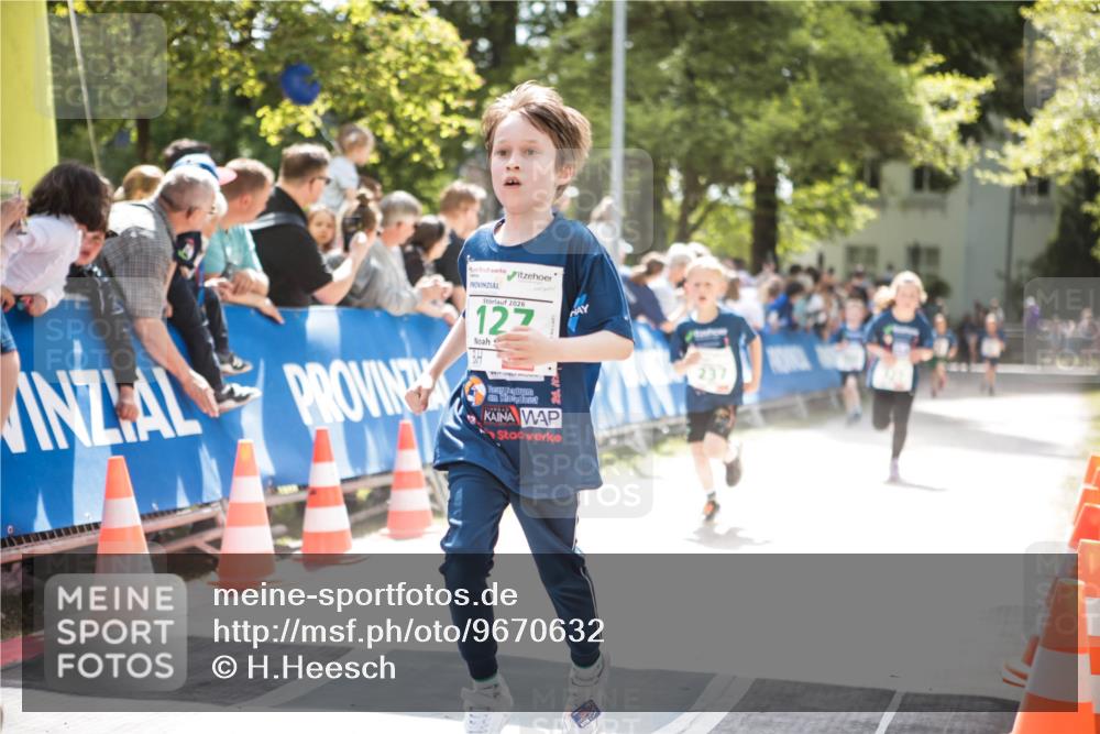 09.05.2026 - Störlauf H.Heesch http://msf.ph/oto/9670632 09.05.2026 13:27:08 Ziel 2026, 127, 237 meine-sportfotos.de
