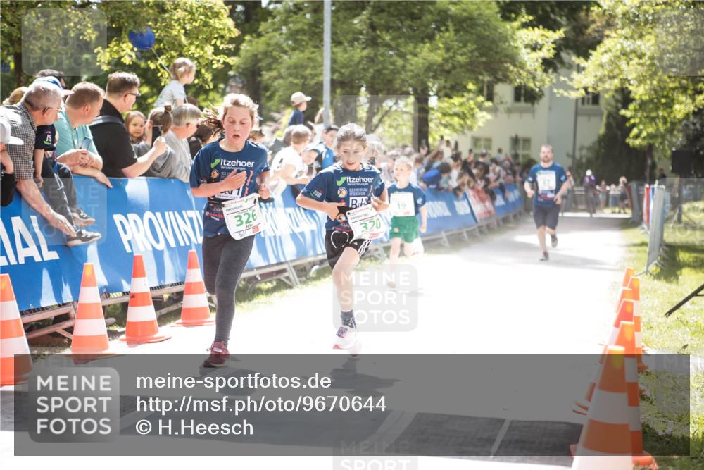 09.05.2026 - Störlauf H.Heesch http://msf.ph/oto/9670644 09.05.2026 13:27:20 Ziel 326, 320, 19 meine-sportfotos.de