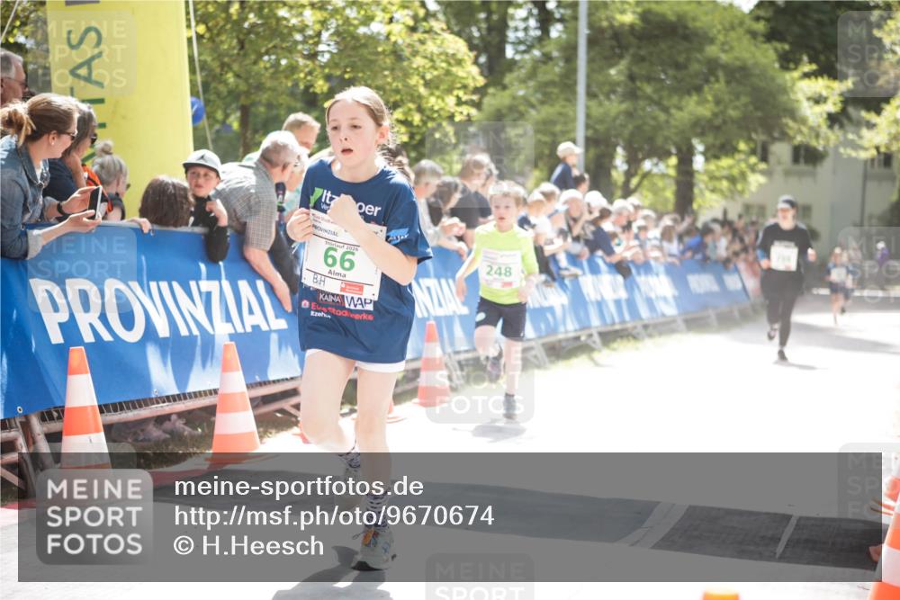 09.05.2026 - Störlauf H.Heesch http://msf.ph/oto/9670674 09.05.2026 13:27:43 Ziel 2026, 66, 248 meine-sportfotos.de