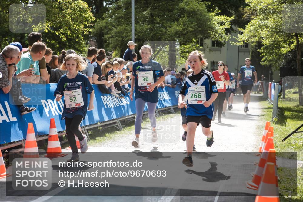 09.05.2026 - Störlauf H.Heesch http://msf.ph/oto/9670693 09.05.2026 13:28:01 Ziel 92, 30, 266, 203 meine-sportfotos.de
