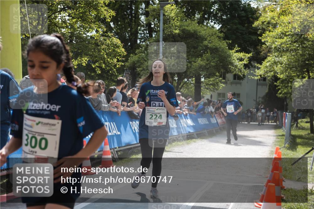 09.05.2026 - Störlauf H.Heesch http://msf.ph/oto/9670747 09.05.2026 13:28:40 Ziel 300, 224 meine-sportfotos.de