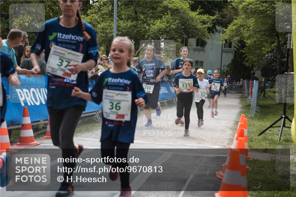 09.05.2026 - Störlauf H.Heesch http://msf.ph/oto/9670813 09.05.2026 13:29:34 Ziel 37, 83, 36, 314, 331, 321, 12 meine-sportfotos.de