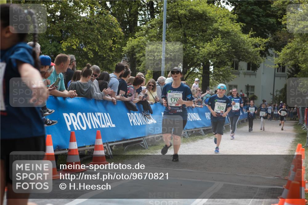 09.05.2026 - Störlauf H.Heesch http://msf.ph/oto/9670821 09.05.2026 13:29:39 Ziel 104, 103, 124, 21, 170 meine-sportfotos.de